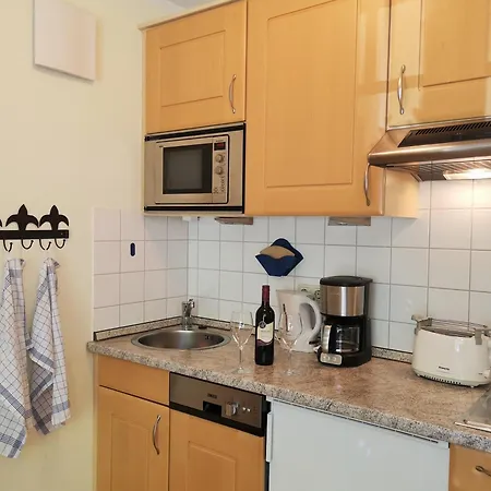Haus Ostseewelle 4 Apartment *